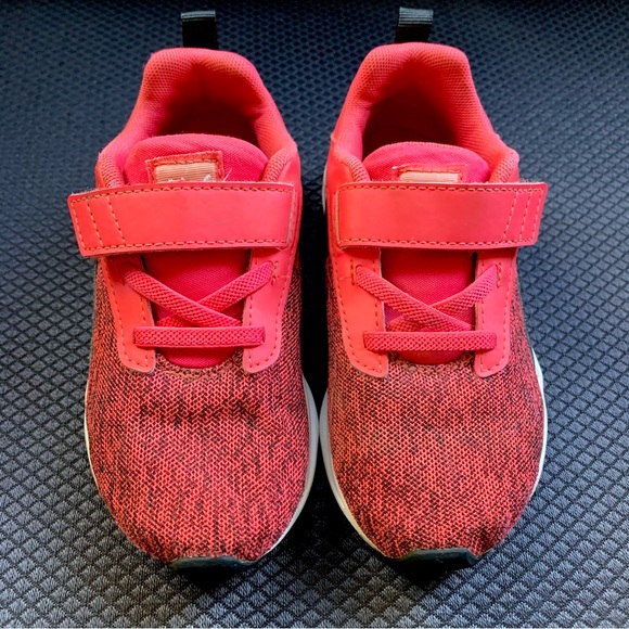 Kids Puma Comet Slip On Velcro Strap Sneakers, size US 11C - Picture 2 of 6